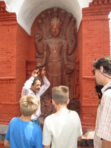 Mr. Badal explaining the significance of the Naga in Hindu mythology, Pashupatinath