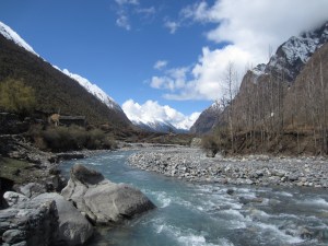 A river runs through it, upper reaches of the Siyar Khola