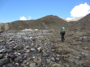 Pulling in to Larke Phedi