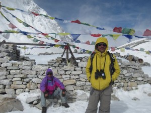 Jaya and Tara, Larke La